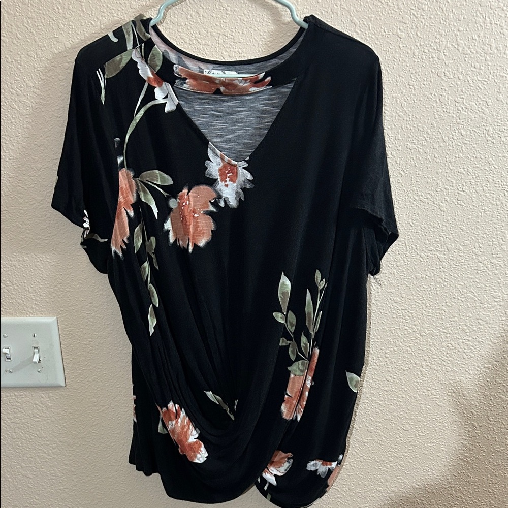 Maurice’s 24/7 Floral Twist Top